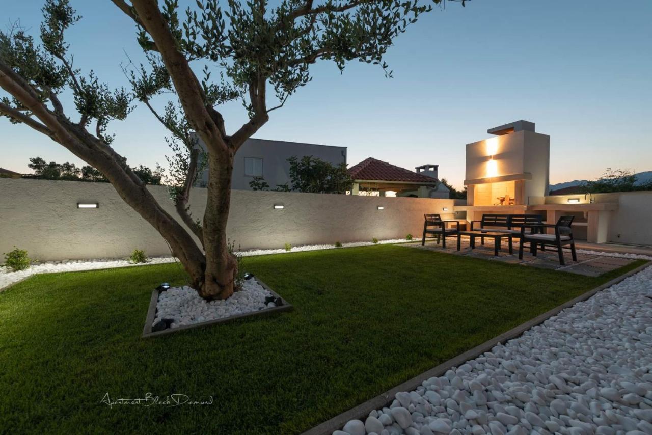 Apartment Black Diamond Ražanac Exterior foto